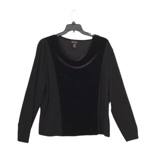 Lane Bryant Woman’s Black Velvet Blouse. Size 22/24.